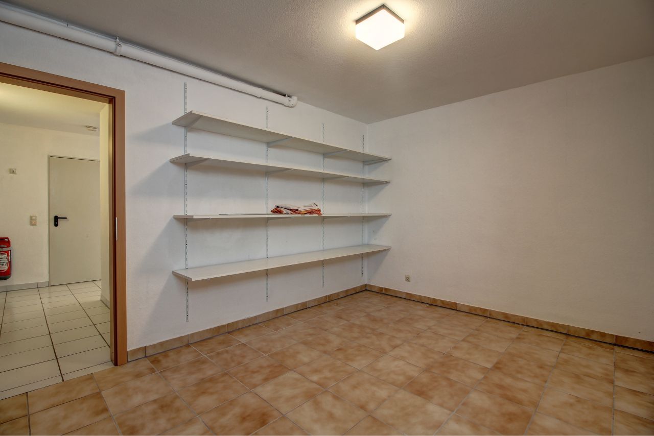 Renoviertes Ein.- Zwei-Familienhaus zwischen Gießen und Marburg
