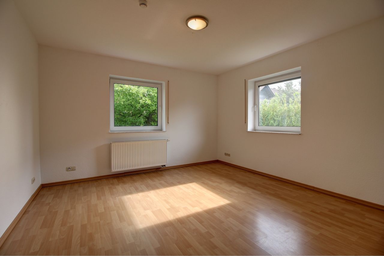 Renoviertes Ein.- Zwei-Familienhaus zwischen Gießen und Marburg
