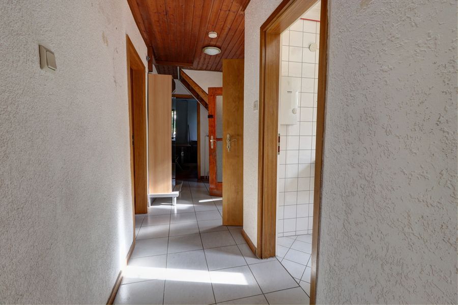Idyllisch gelegenes Einfamilienhaus in ruhiger und grüner Lage