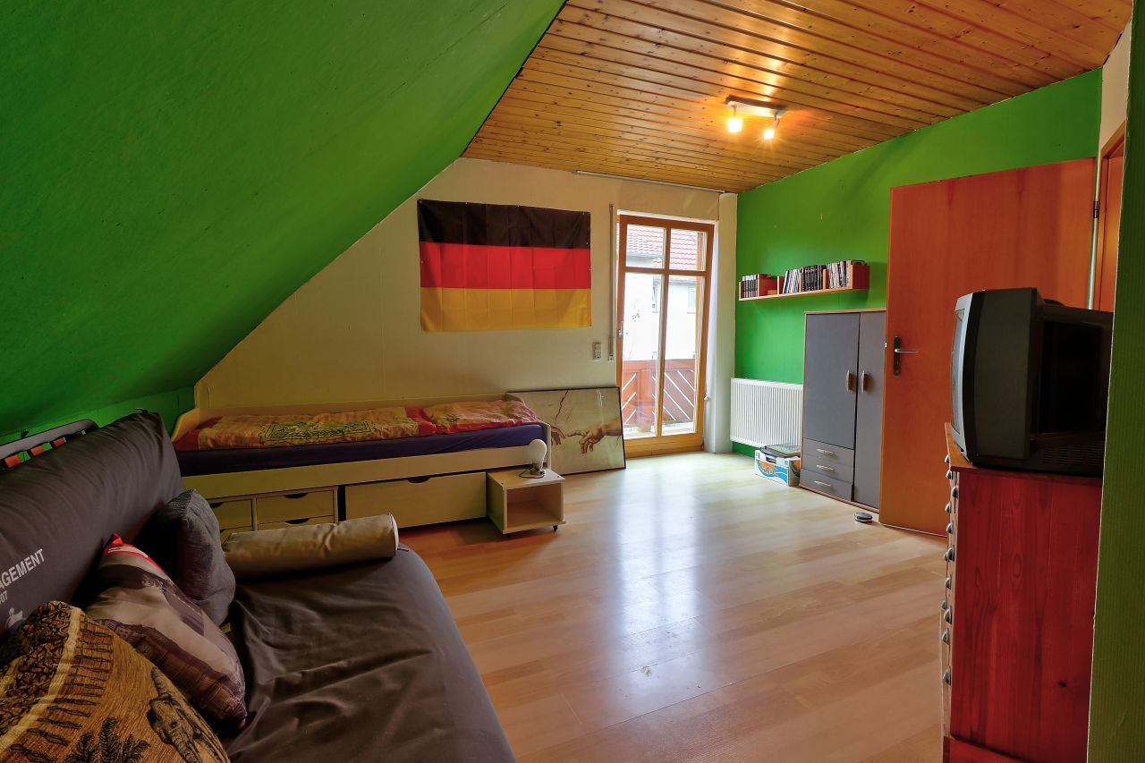 2 Einfamilienhäuser auf einem Grundstück