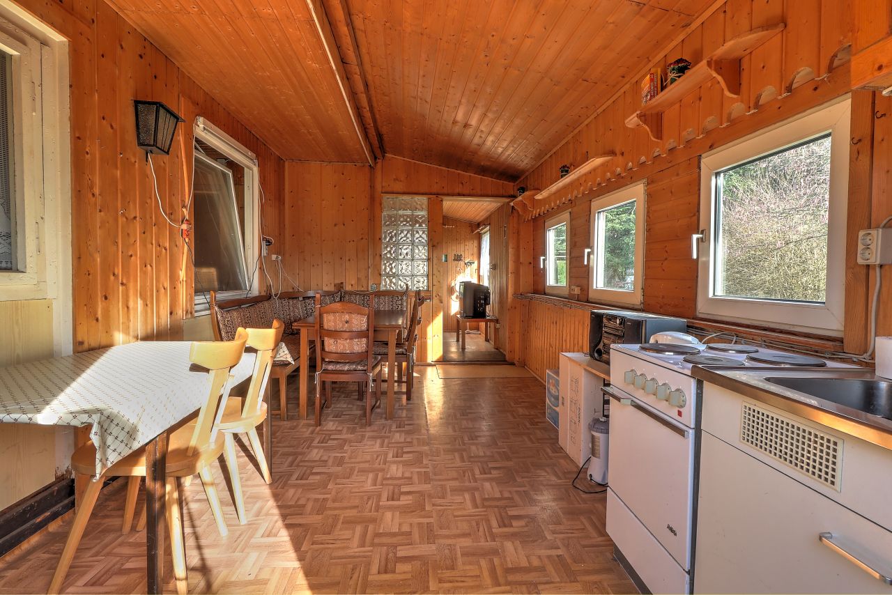 Wochenendhaus in Lich-Nider-Bessingen