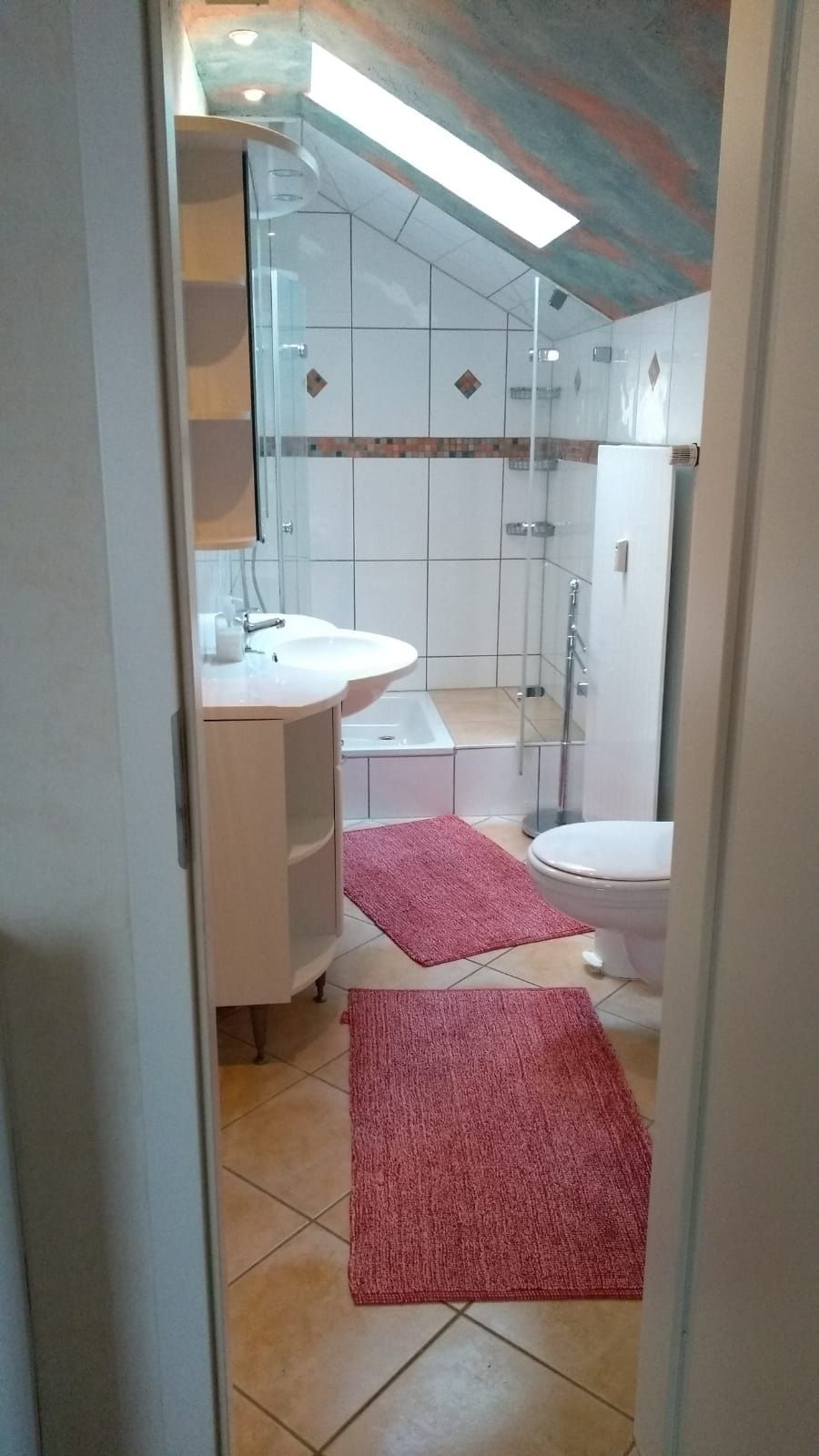 Interessante fünf Zimmer- Maisonette Wohnung in zentraler Lage von Biedenkopf.