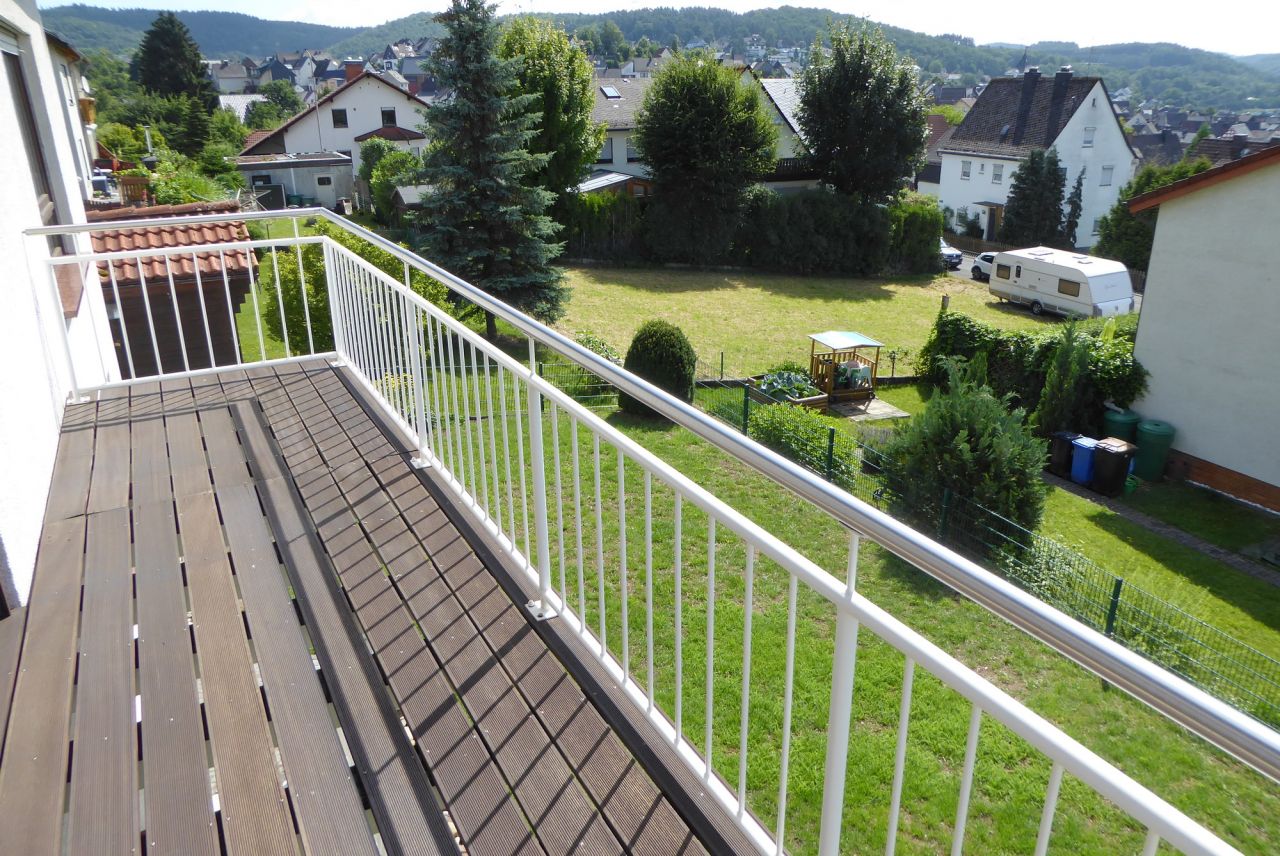 Zweifamilienhaus in schöner und ruhiger Lage von Seelbach mit Fernblick