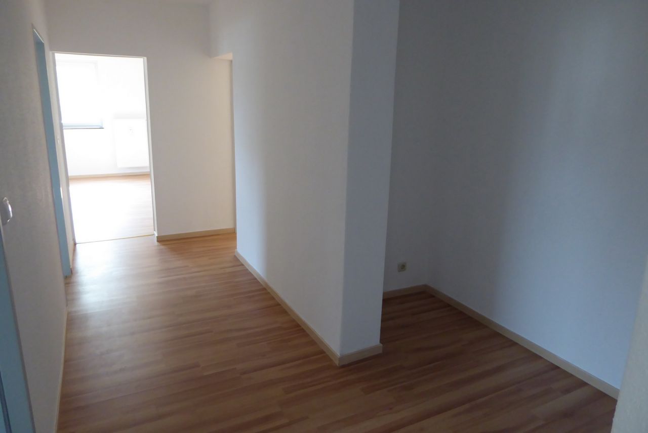 Sehr schöne drei Zimmer Mietwohnung in Gießen auch WG geeignet