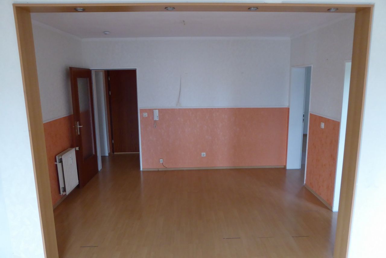 Zweckmäßig geschnittene Eigentumswohnung in Pohlheim- Watzenborn