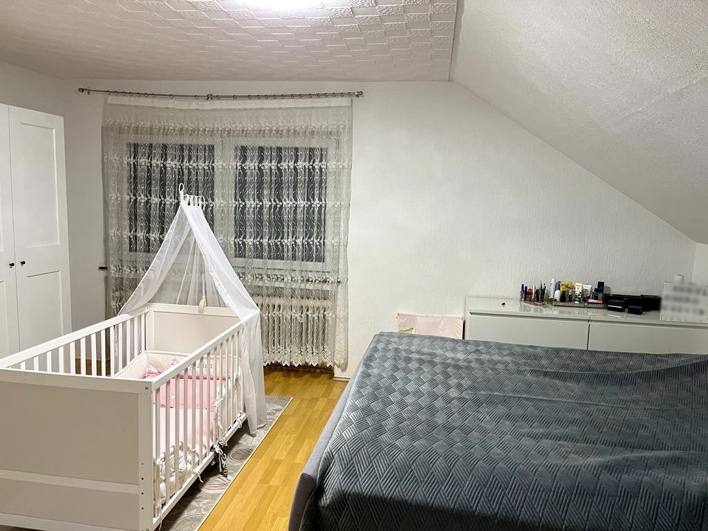Charmantes Mehrfamilienhaus mit ausreichend Platz für 2-3 Familien