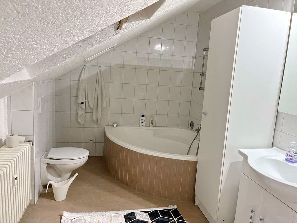 Charmantes Mehrfamilienhaus mit ausreichend Platz für 2-3 Familien