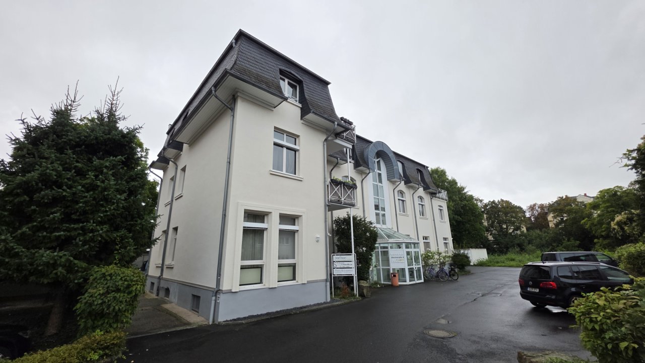  Außen 1